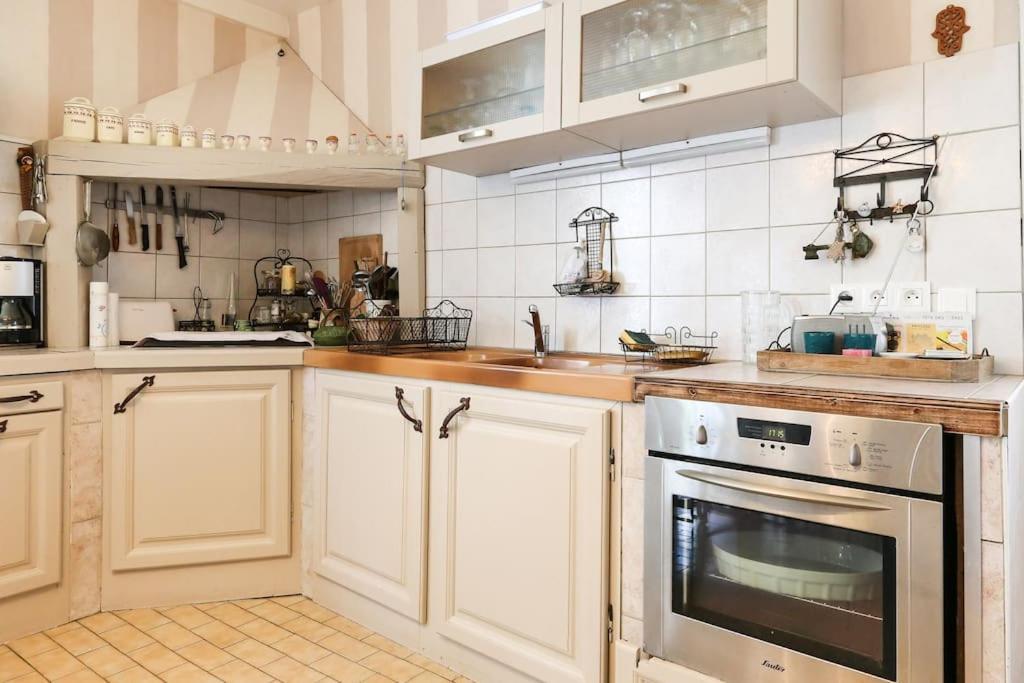 אמבואה Charmante Maison Jardin A 100 Metres Du Clos Luce מראה חיצוני תמונה