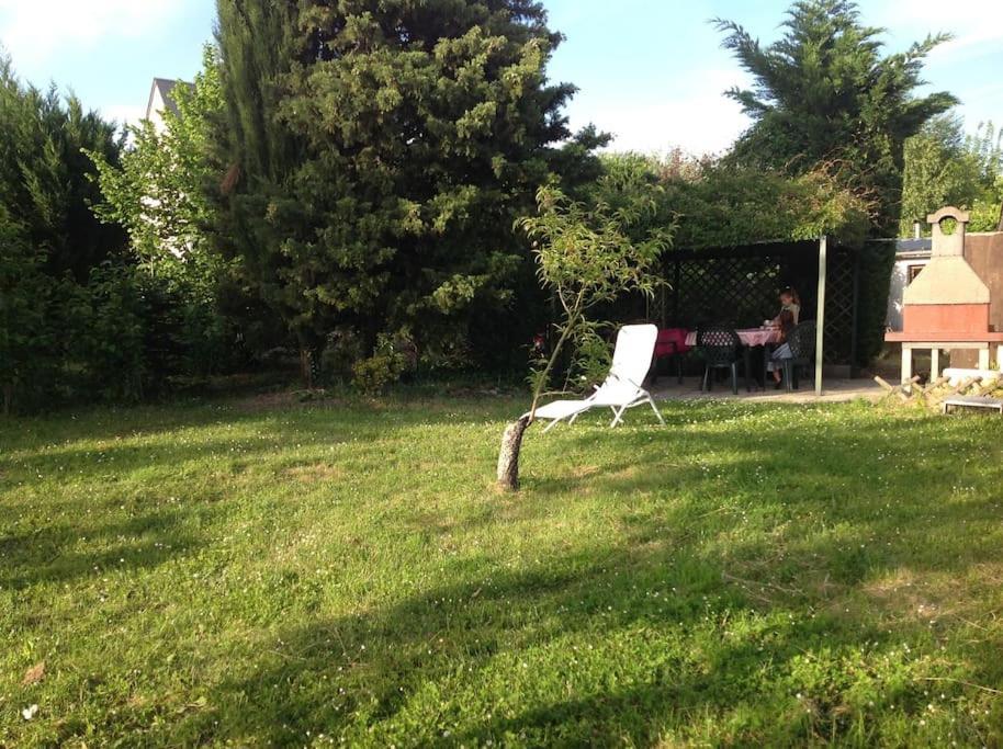 אמבואה Charmante Maison Jardin A 100 Metres Du Clos Luce מראה חיצוני תמונה